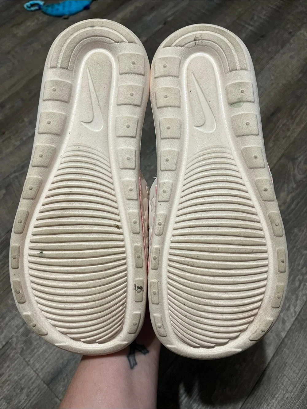 Nike Women's Soft Pink Logo Victori Slide Sandals